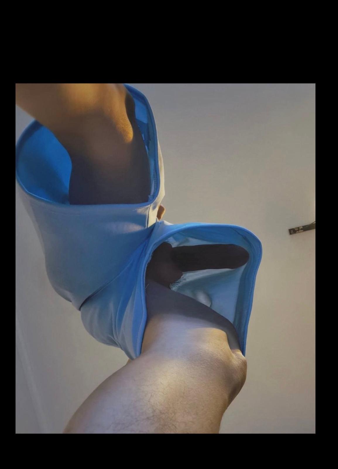 Boyhot_bg from France