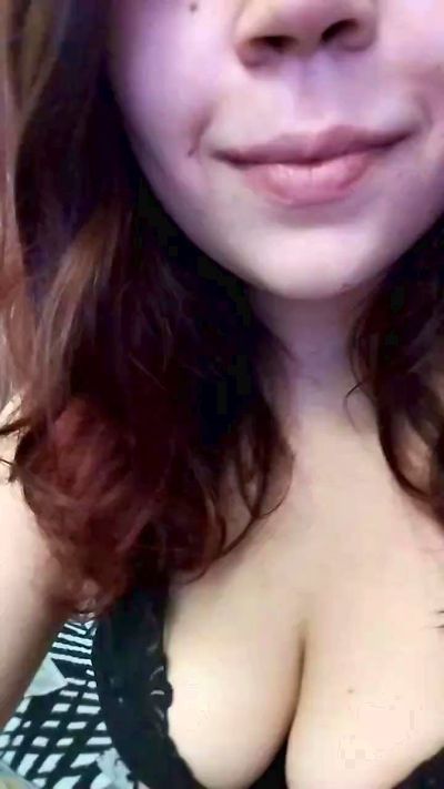 Chanel_xxx_ from Italy