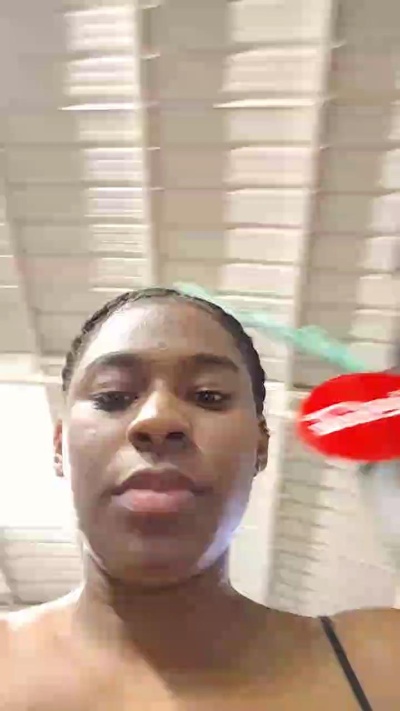 Channelcox18 from Colombia