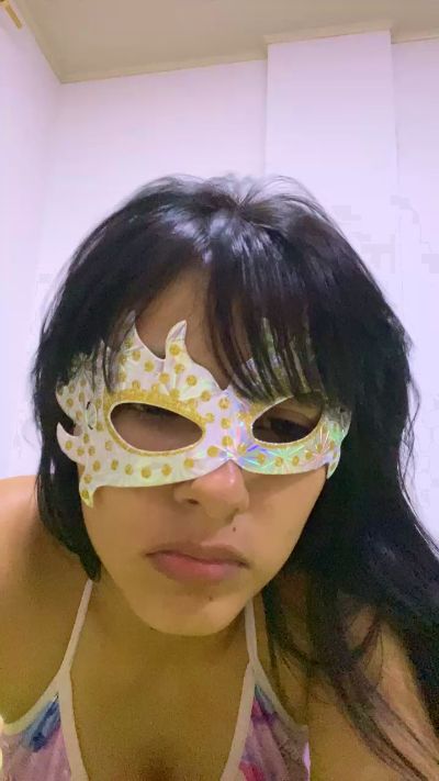 DaniiFer22 from Colombia