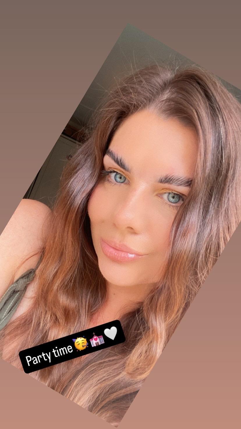 Dreamy_Dove from United Kingdom
