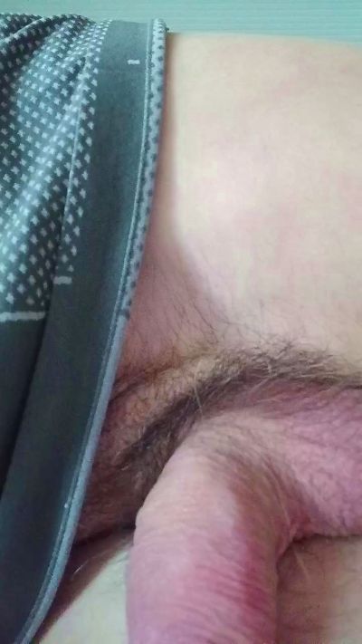 Handjobsquirter from Switzerland