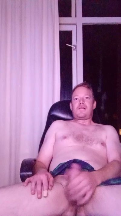 Hotjef20 from Netherlands