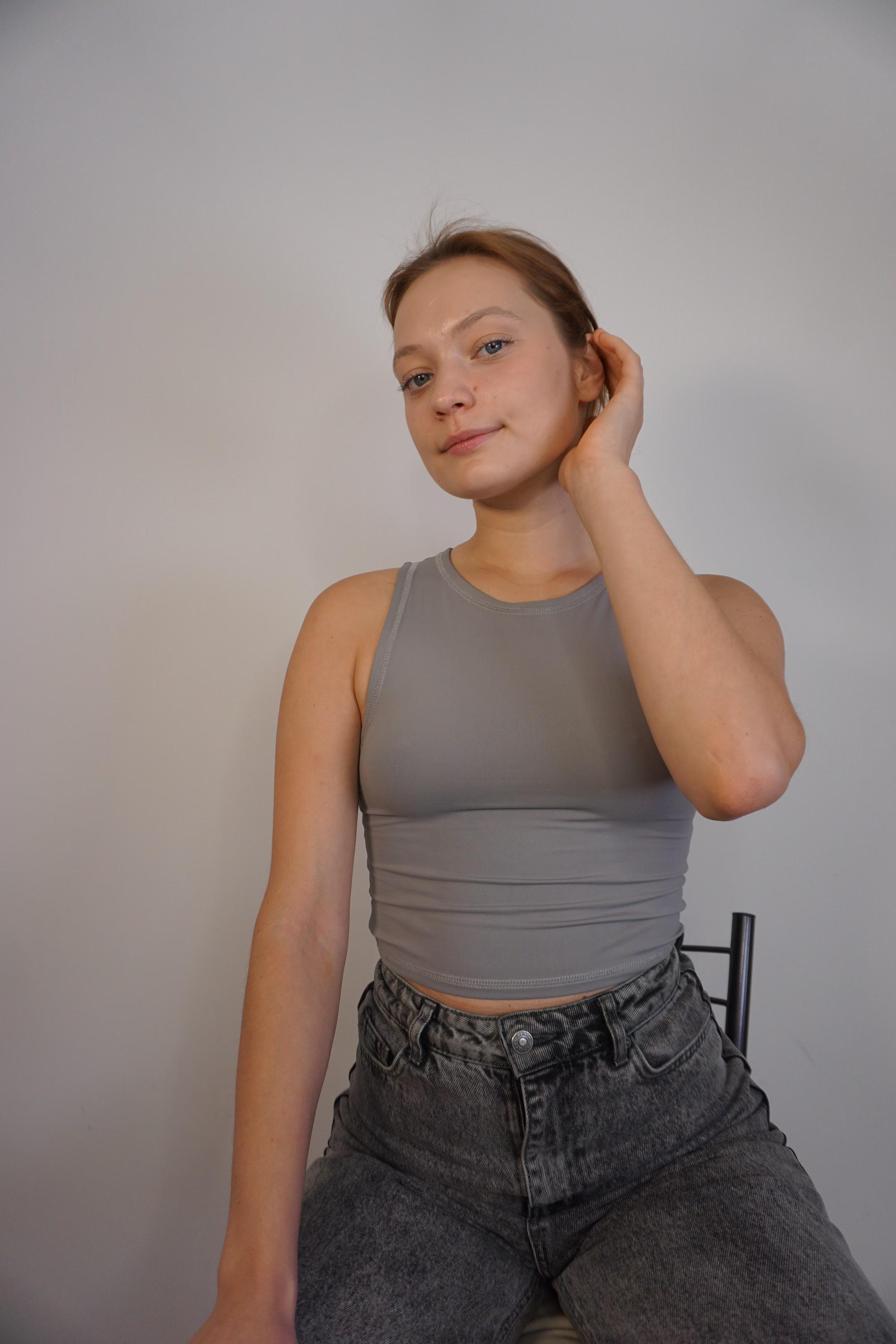 KarenPetross from France