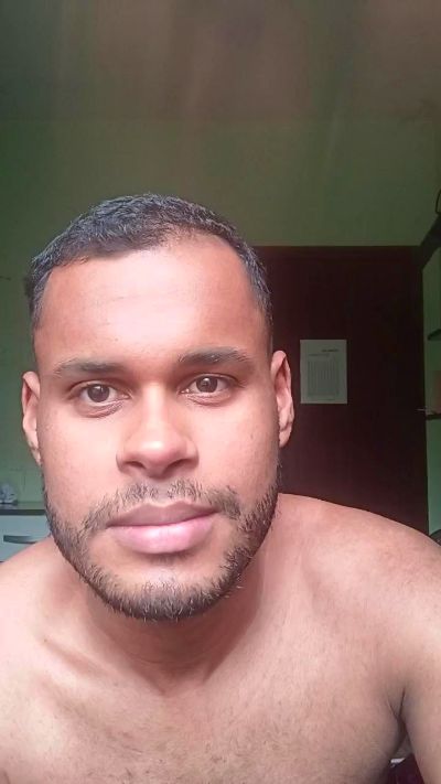 Kleb3rr from Brazil