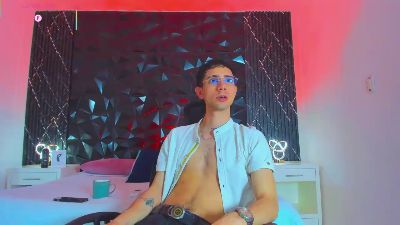 LiamHudsonn from Colombia