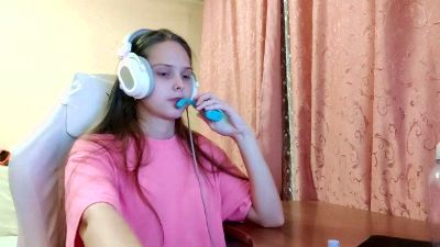 MayeVanlith from Thailand