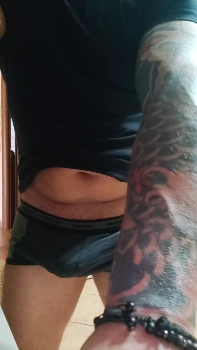 Palle_Piene_ from Italy