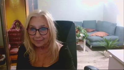 Sofia_xLOVE from Germany