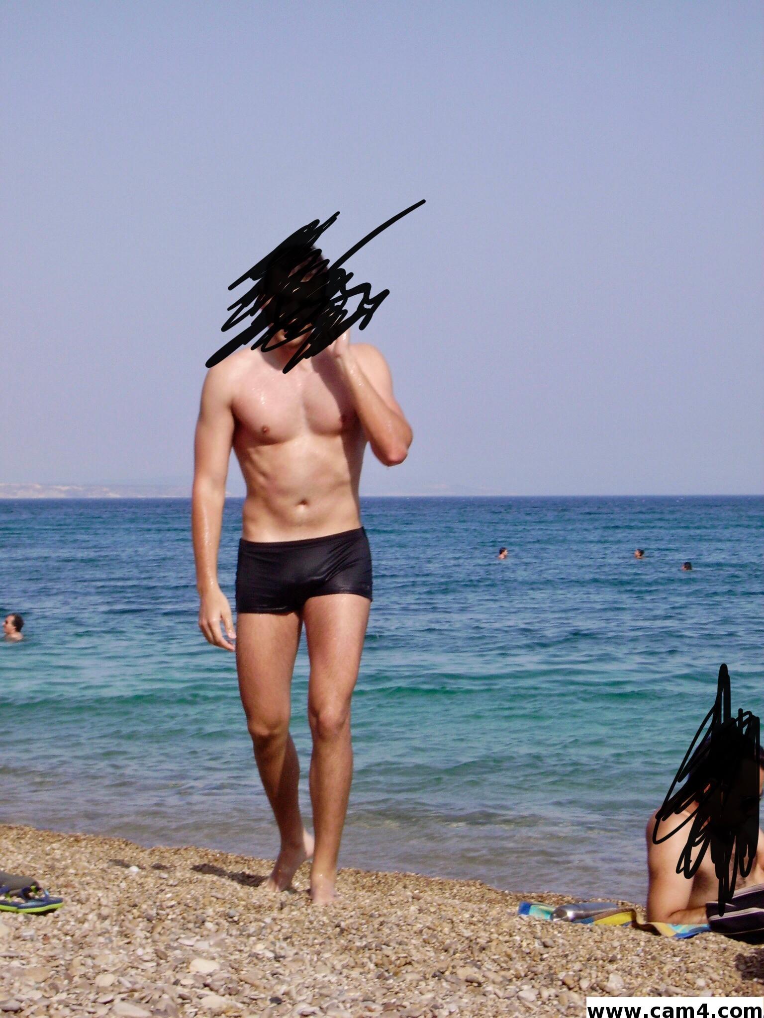 bigstalliongr from Greece