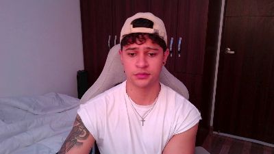 dom_santiago31 from Colombia