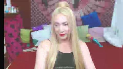 elena_evans from Colombia
