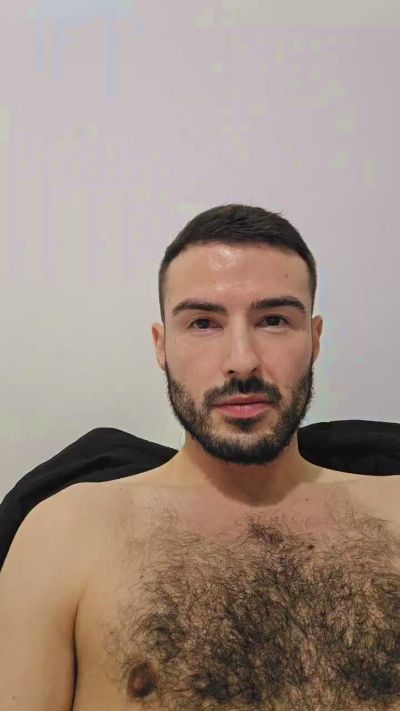 elies_hot from France