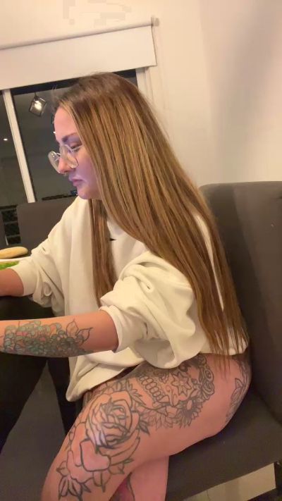 emiilyhot from Argentina