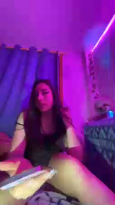 emilyy444 from Chile