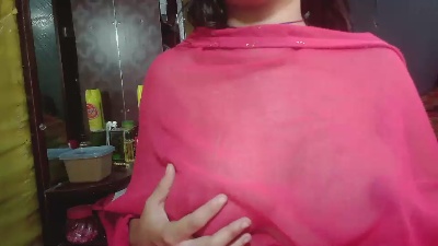 lily893 from Bangladesh