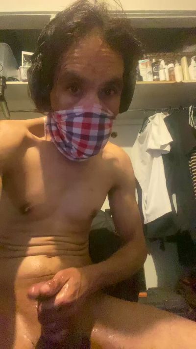 lukeyboy1985 from Australia