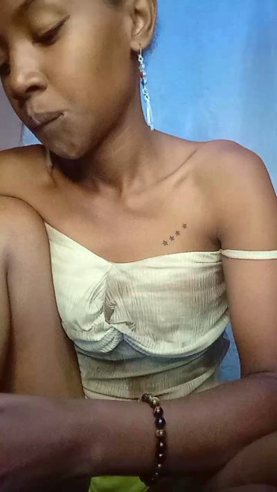 rinah77_xxx from Madagascar